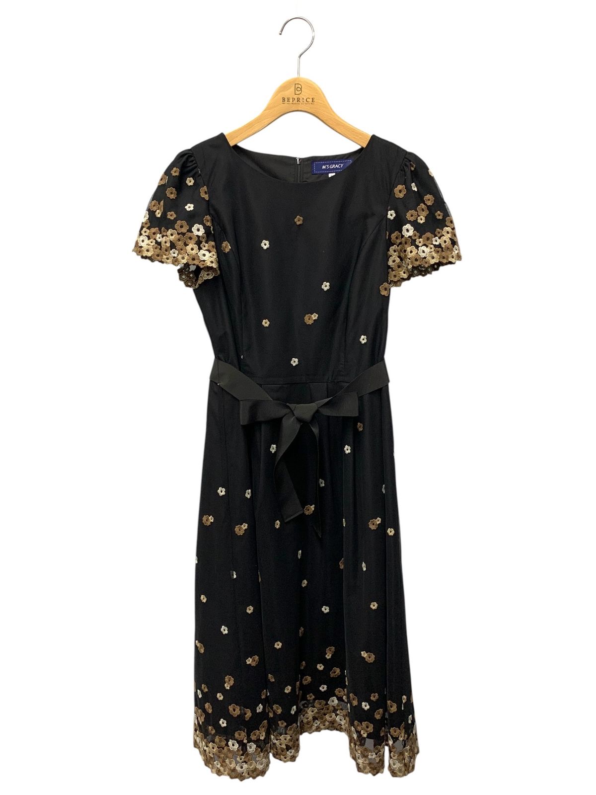 エムズグレイシー 小花刺しゅうレースワンピース 511116 38 ブラック