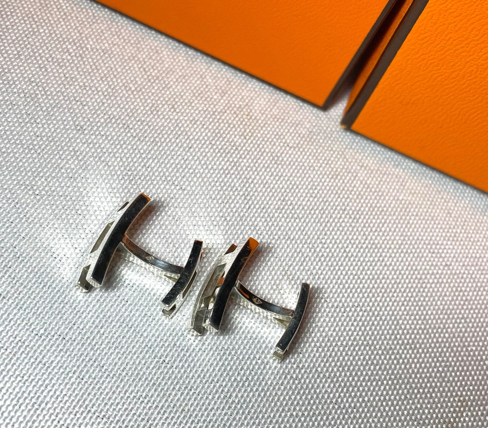 希少 HERMES エルメス パラレル H デザイン 鏡面スターリングシルバー