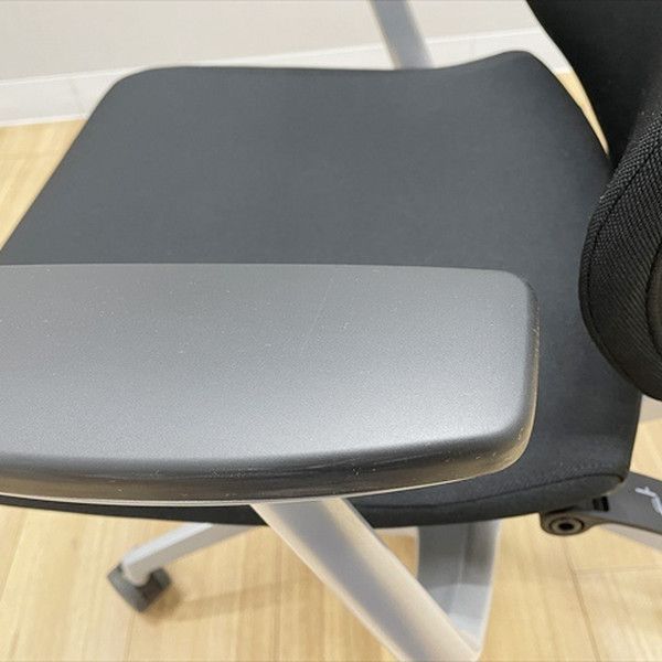 クロスタイプ オフィスチェア