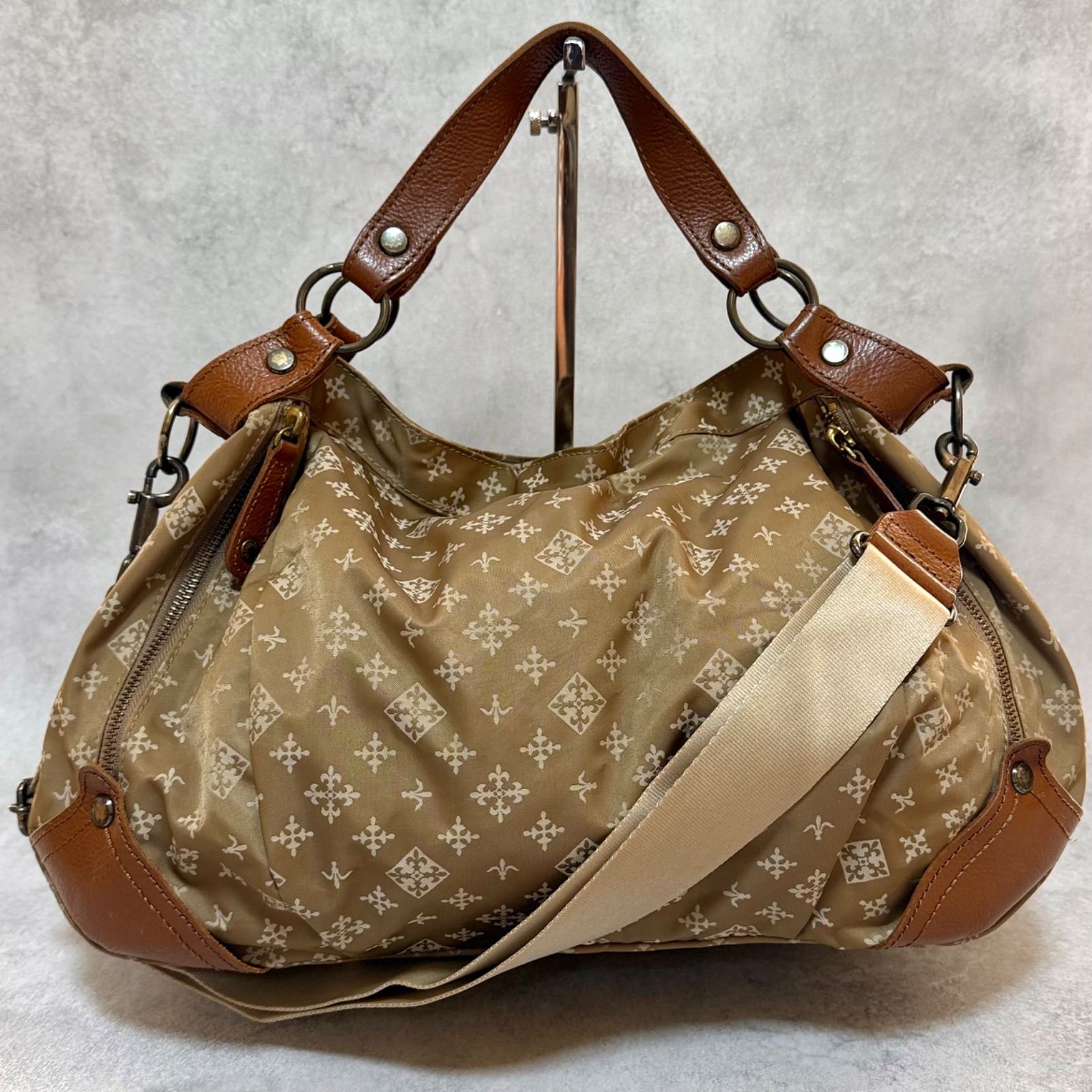 russet ラシット 2WAYショルダーバッグ ベージュ モノグラム ナイロン 