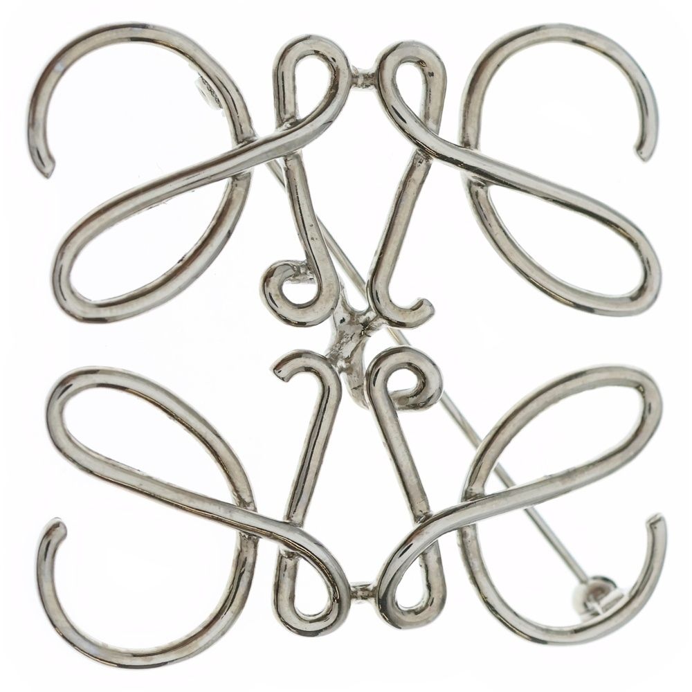 LOEWE (ロエベ) アナグラムブローチ バッジ シルバー - メルカリ