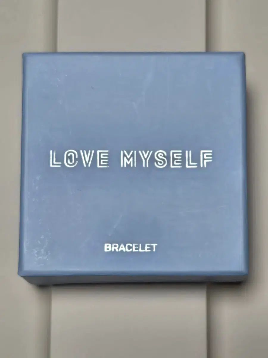 BTS(防弾少年団・バンタン) Love Yourself 公式ブレスレット - メルカリ