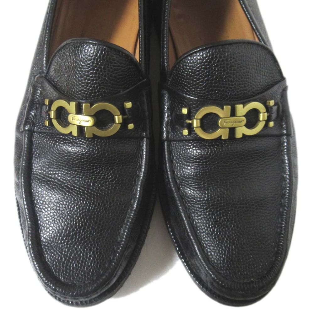 美品 Salvatore Ferragamo サルヴァトーレフェラガモ ガンチーニ金具