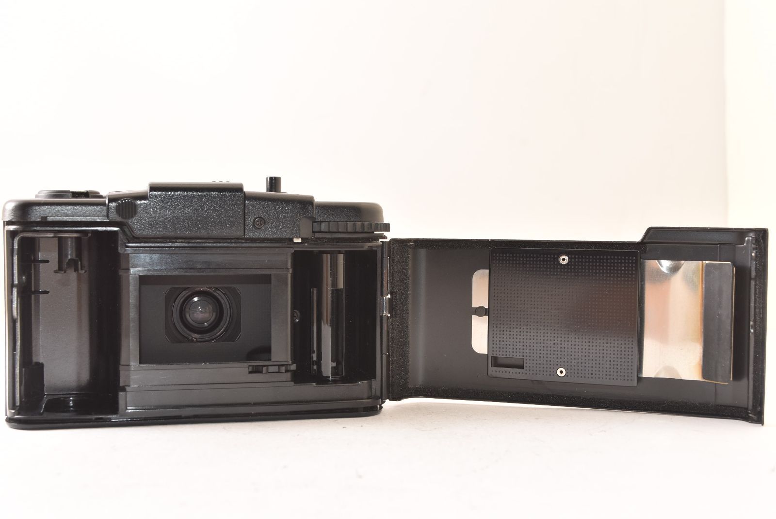 ☆美品☆ OLYMPUS オリンパス XA1 + A9M フラッシュ コンパクト