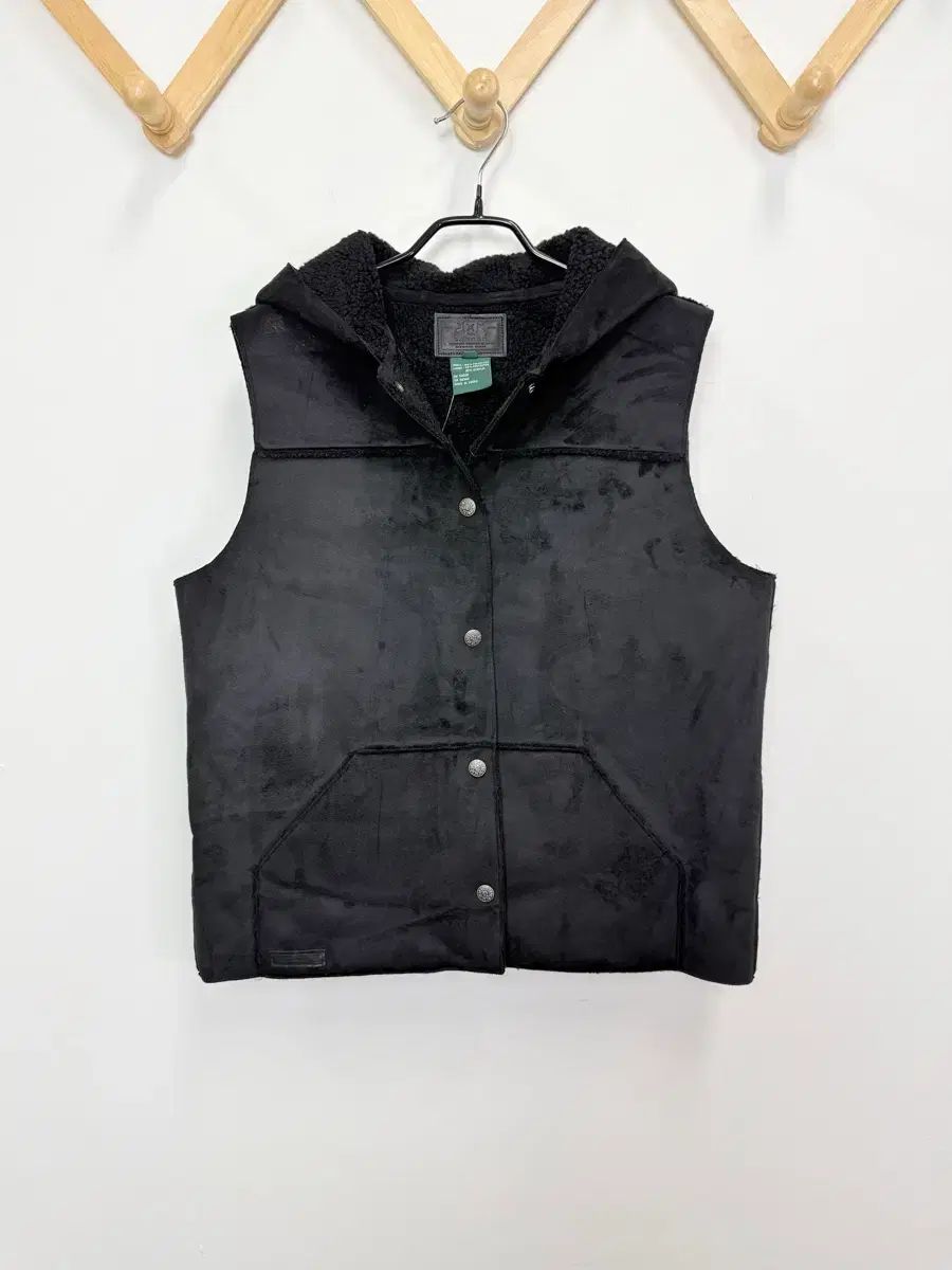 美術品・アンティーク・コレクション 2141 其泉 色絵岩牡丹 梅竹文 花瓶