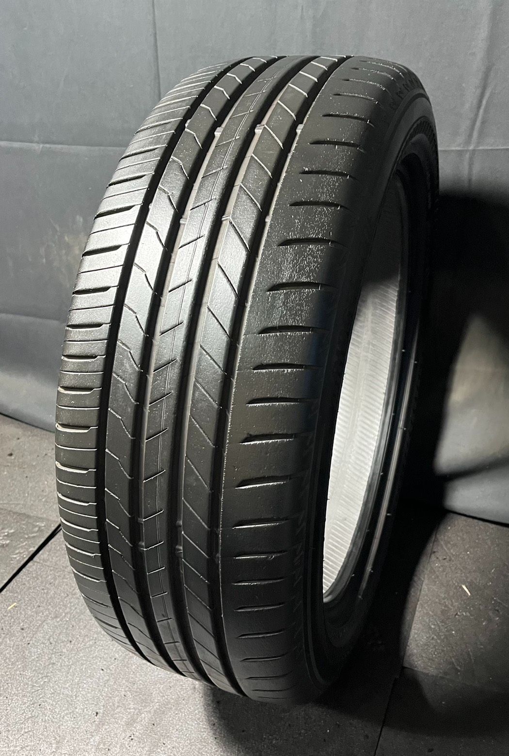 2023年製 約8.4分山 ブリヂストン BRIDGESTONE アレンザ ALENZA 001