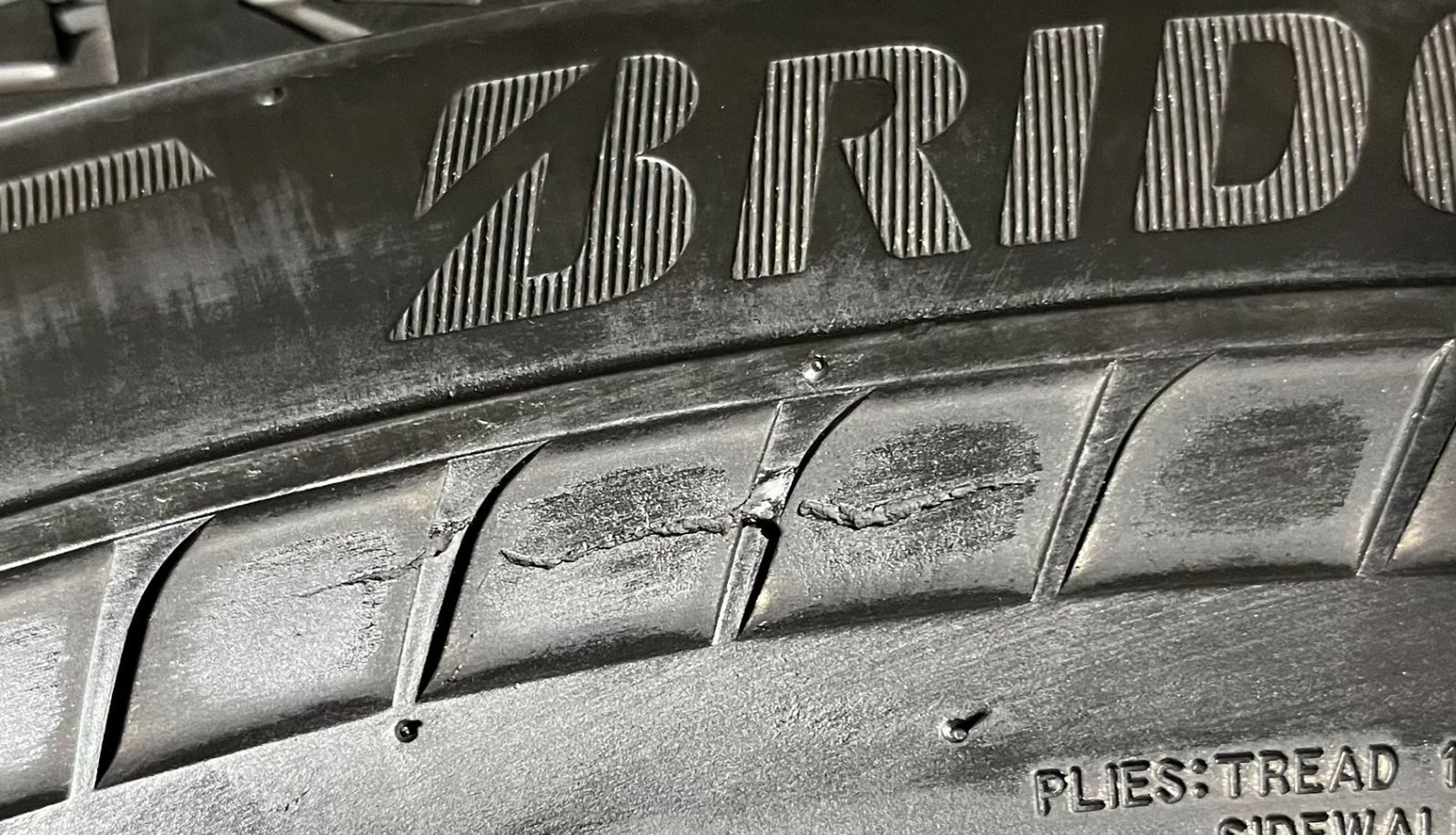 2023年製 約8.4分山 ブリヂストン BRIDGESTONE アレンザ ALENZA 001