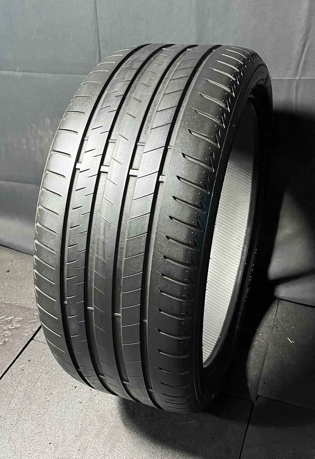 2019年製 約6分山 ブリヂストン BRIDGESTONE アレンザ ALENZA 001 RFT