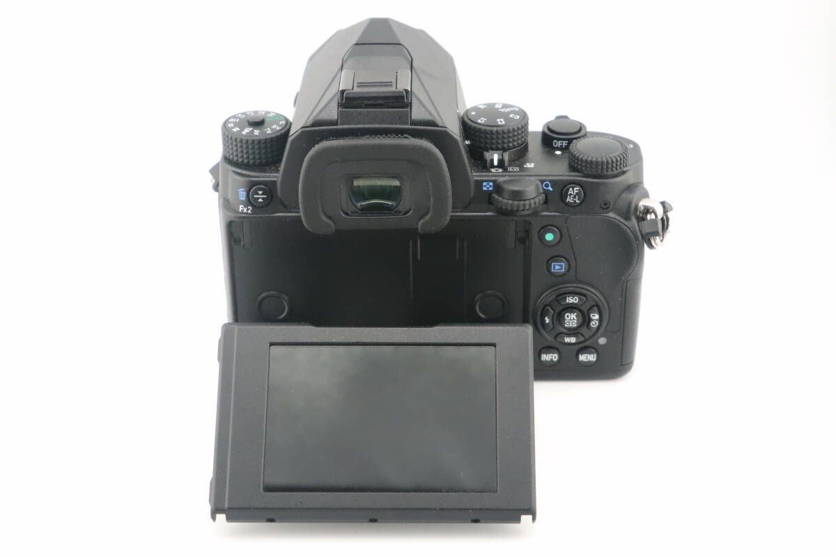 ☆極上美品☆ショット数142回☆ペンタックス PENTAX KP ボディ