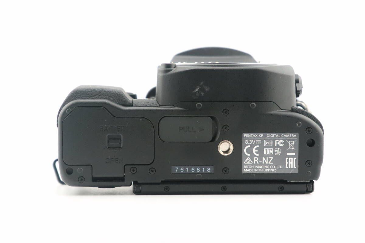 ☆極上美品☆ショット数142回☆ペンタックス PENTAX KP ボディ