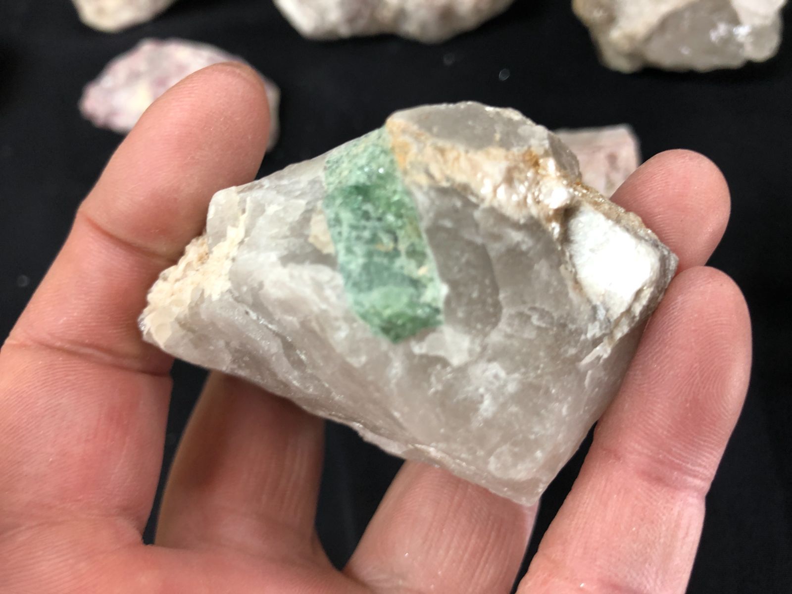 ピンク＆グリーントルマリン原石BOX|ブラジル産