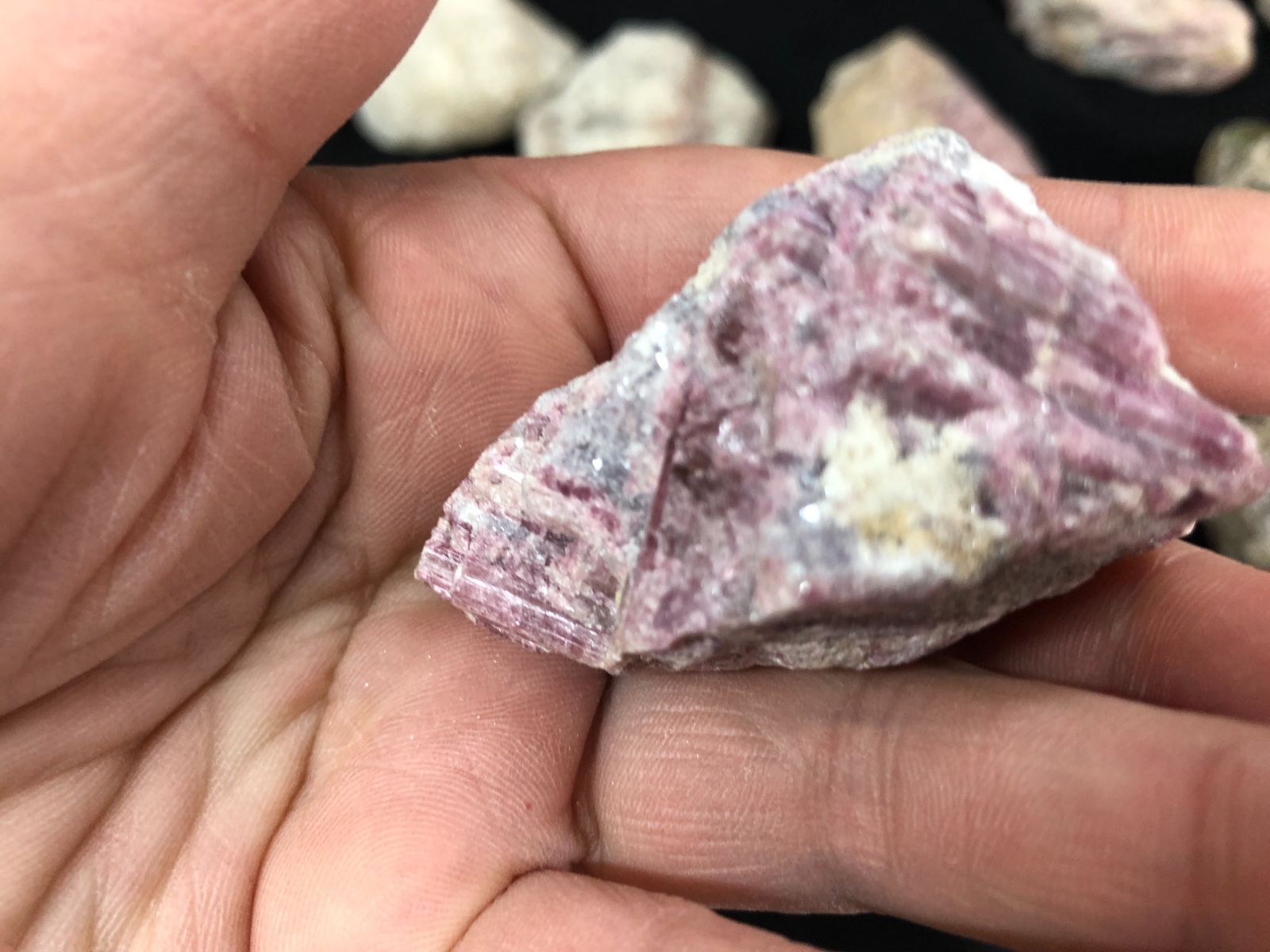 ピンク＆グリーントルマリン原石BOX|ブラジル産