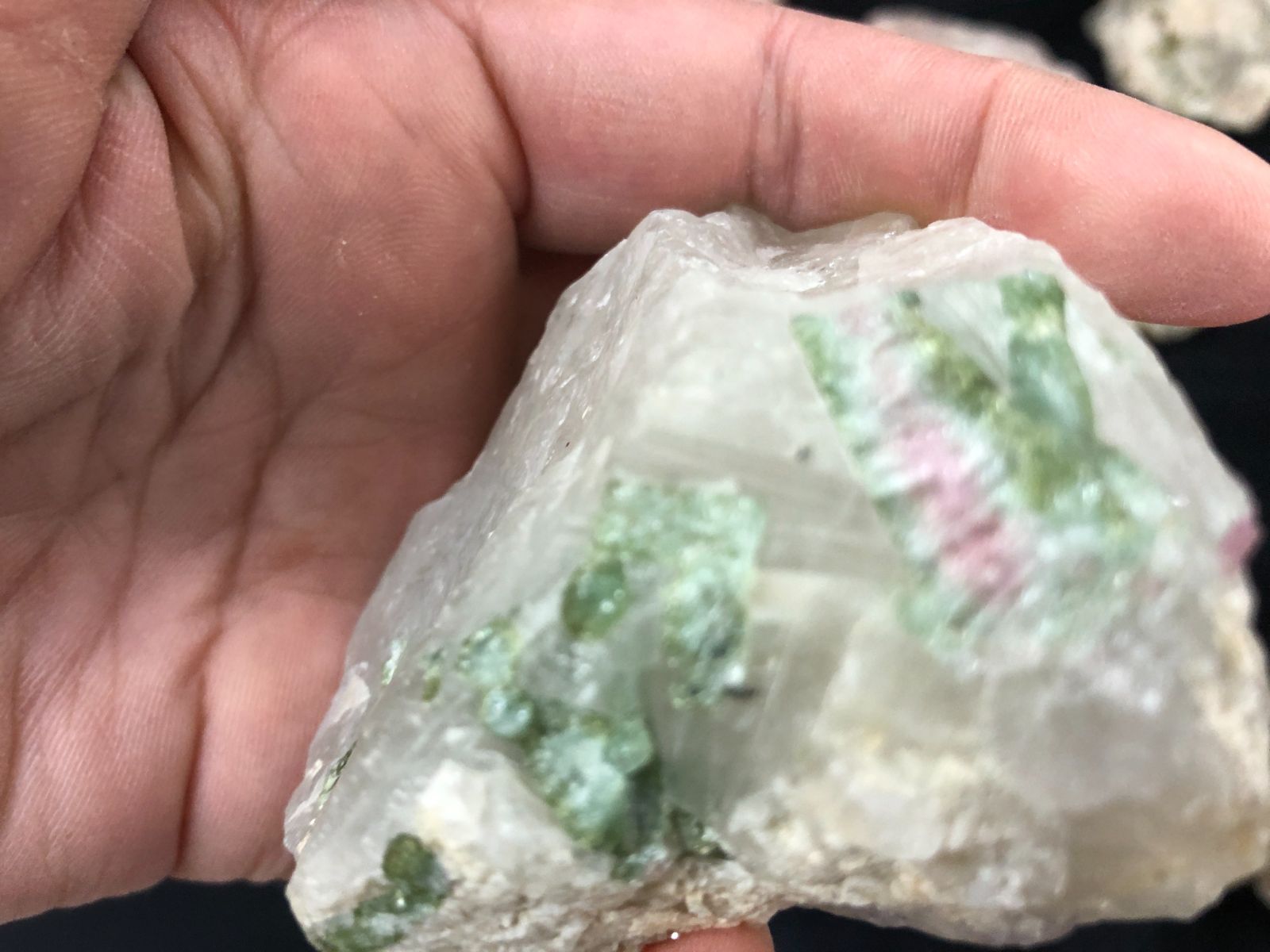 ピンク＆グリーントルマリン原石BOX|ブラジル産