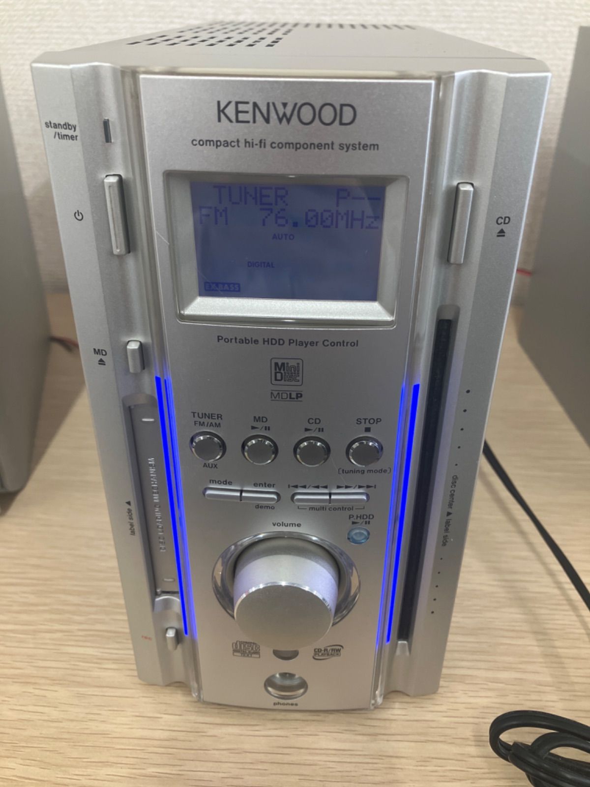 0【通電確認済・動作未確認】KENWOOD コンポ CD&MD RD-ESA5MD CD