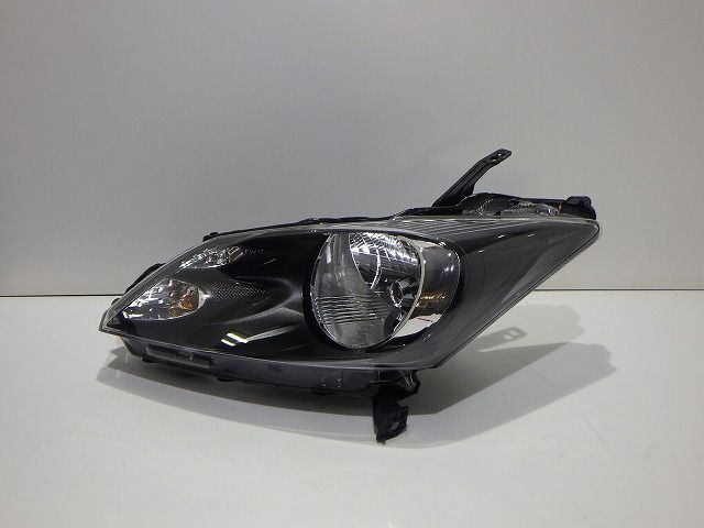 フリード スパイク GB3 後期 左ヘッドライト HID KOITO 100-22068 純正