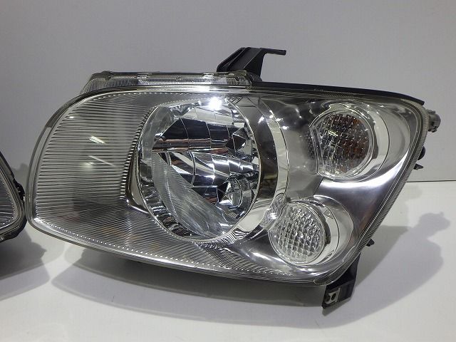 ステージア ヘッドライト左右 HID M35/NM35 前期 100-63636 B 26010