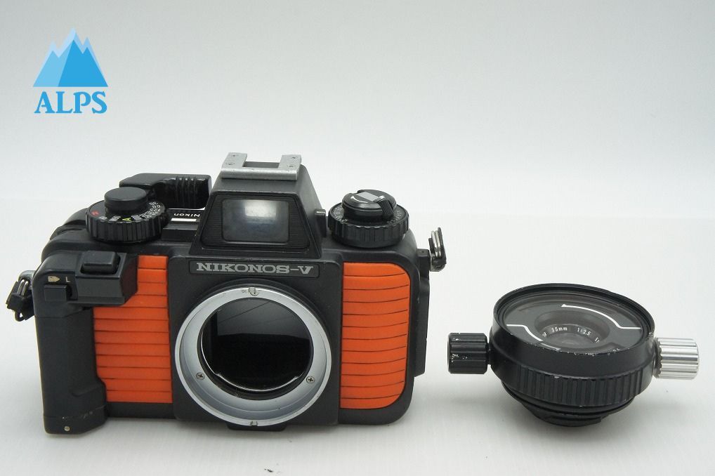Nikon ニコン NIKONOS-V ボディ + NIKKOR 35mm F2.5 フィルム Nikon ニコン NIKONOS-V ボディ + NIKKOR 35mm F2.5 フィルム