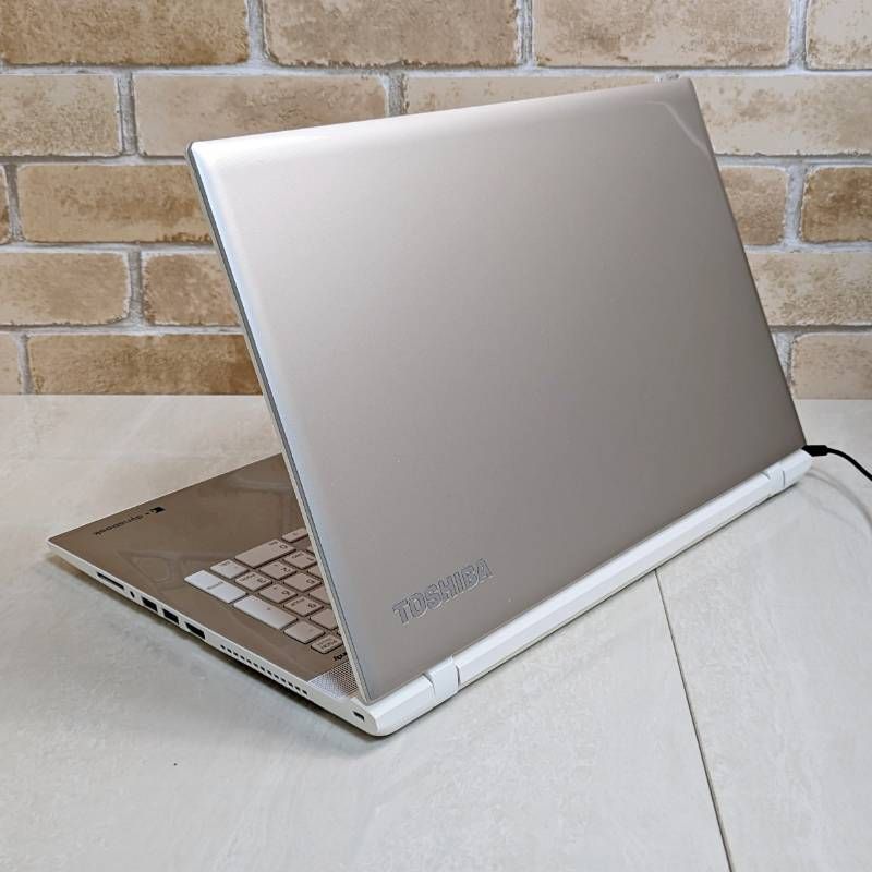 オフィス付き☆SSD爆速/フルHD液晶/第6世代i3☆初心者OK！Windows11