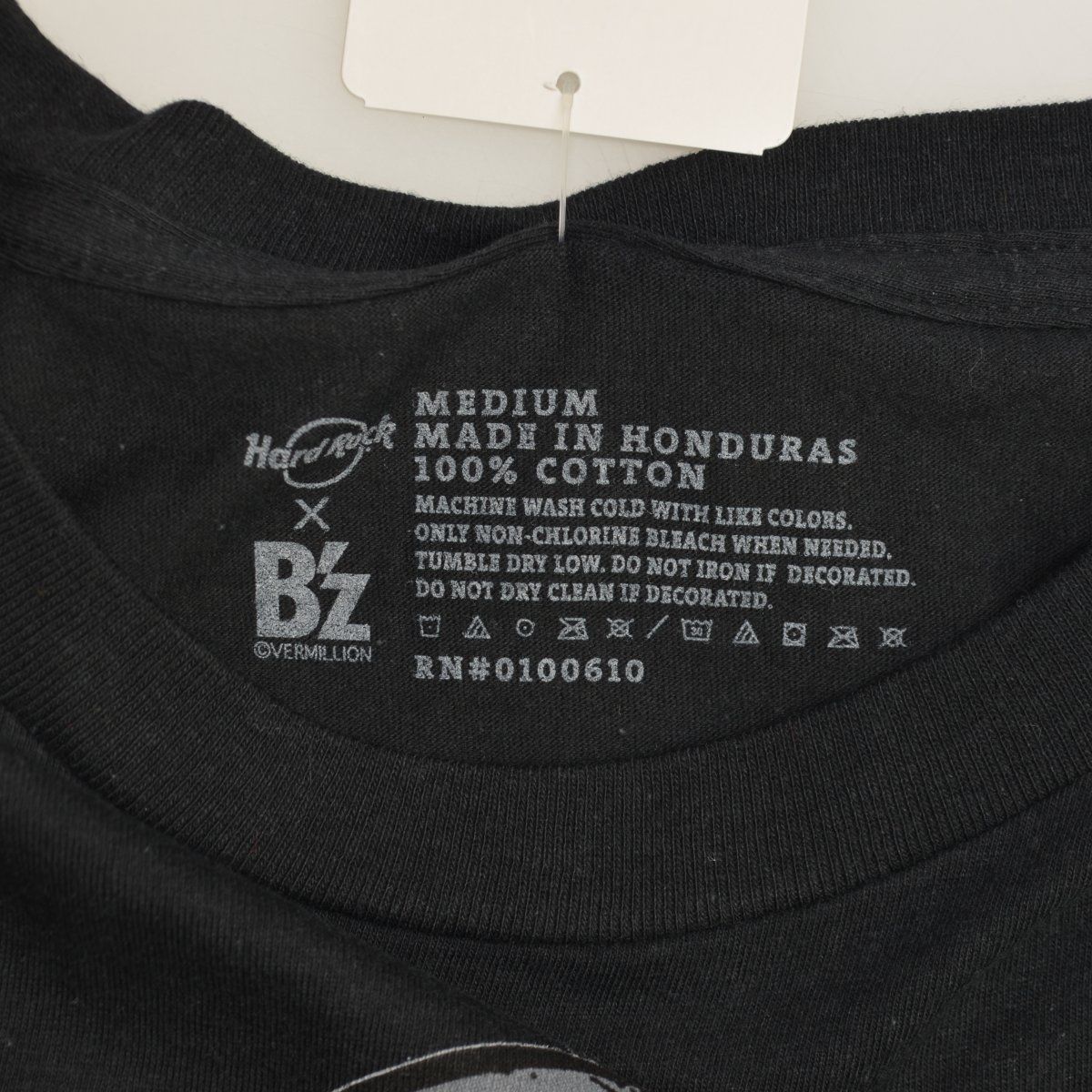 HARDROCKCAFE×B'z】30th Year Exhibition SCENES 1988-2018半袖Tシャツ