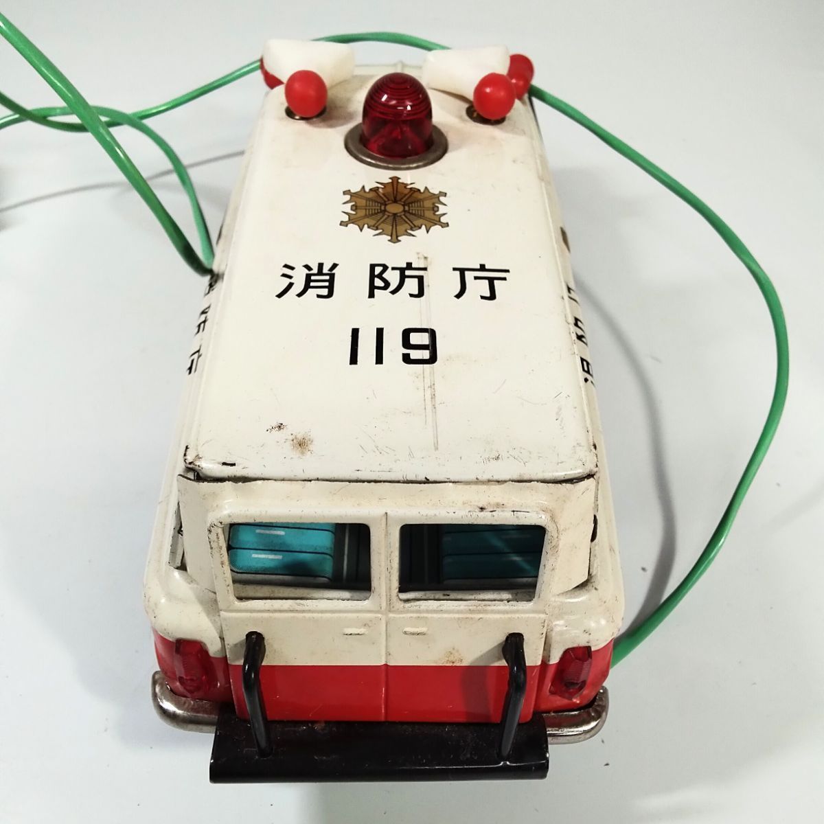 昭和レトロ・超希少】 ブリキ TIN TOY 救急車 ビーシーバンダイBANDAI