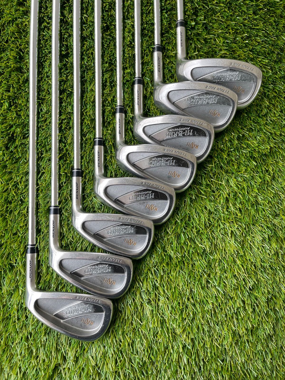 ダンロップ アイアン 8本 右 DUNLOP MAXFLI HI-BRID カーボン - メルカリ