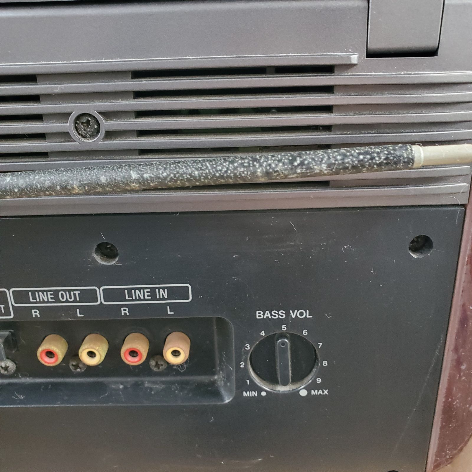 ジャンク】SONY ソニー セレブリティD-3000 CDラジオ ジウジアーロ