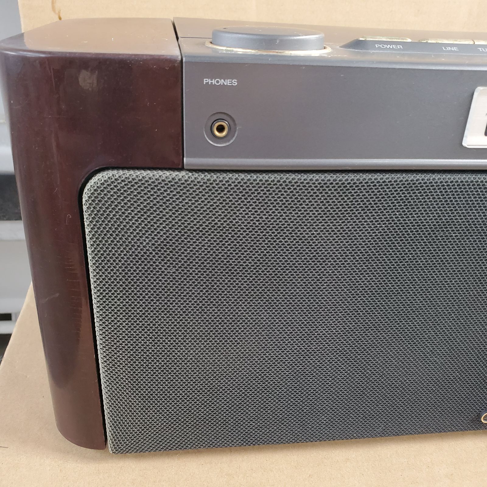 ジャンク】SONY ソニー セレブリティD-3000 CDラジオ ジウジアーロ