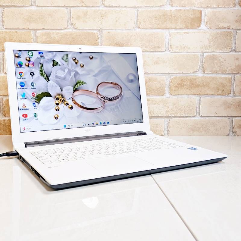 美品！Windows11ノート NEC SSD/8GB Office付 - メルカリ