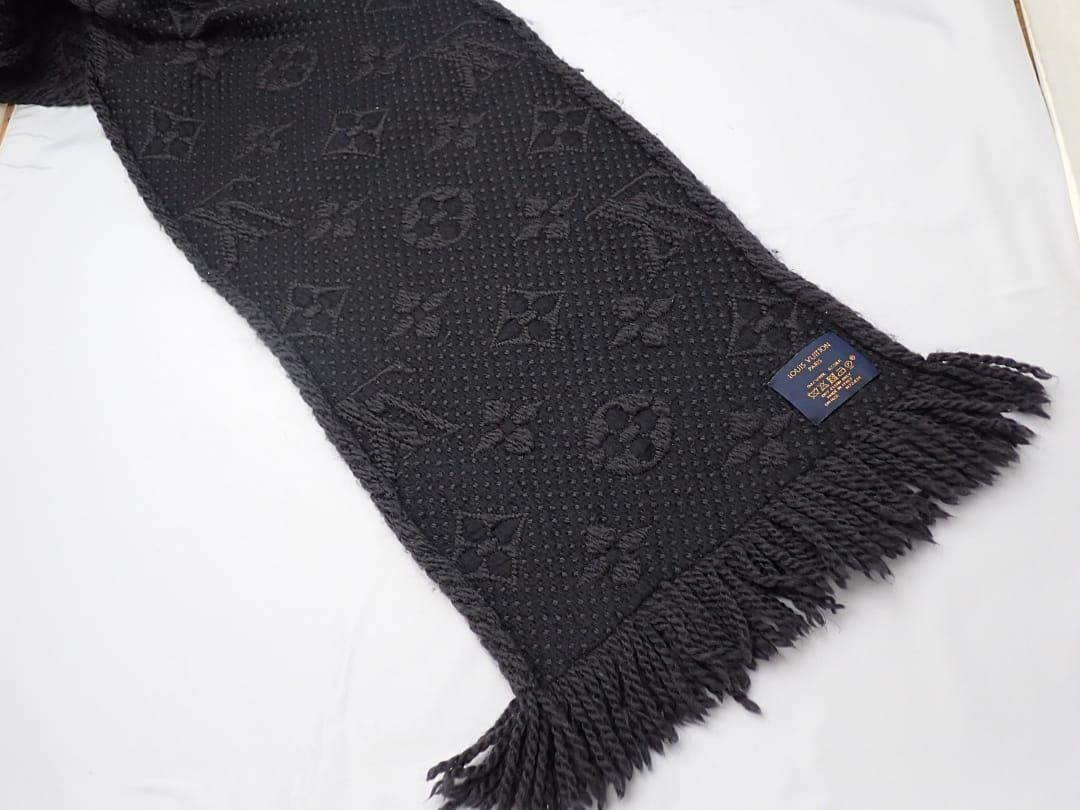 LOUIS VUITTON ルイ ヴィトン エシャルプ ロゴマニア ウールマフラー