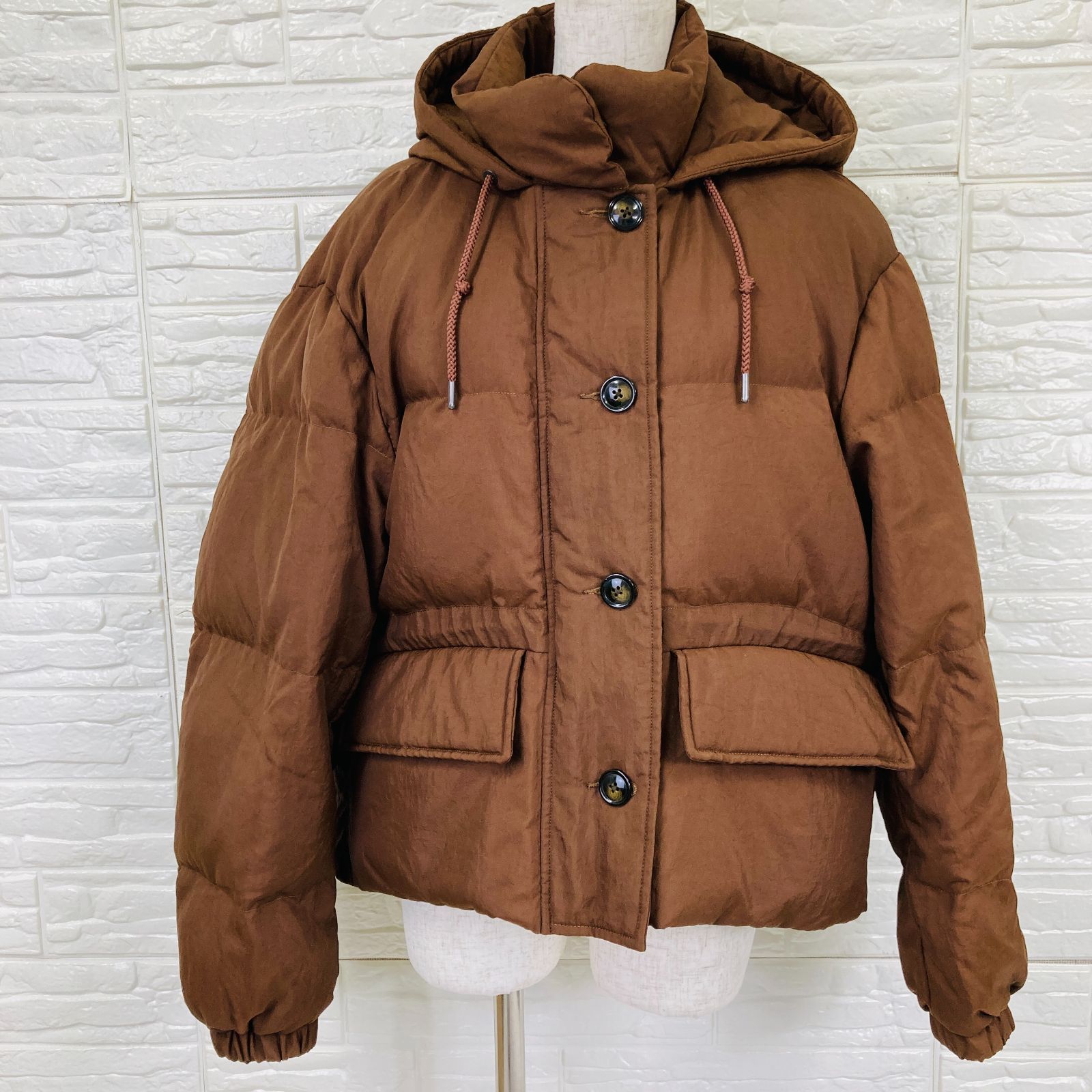 タグ付き未使用 大きいサイズXLUNIQLOユニクロ プレミアムダウンコート 