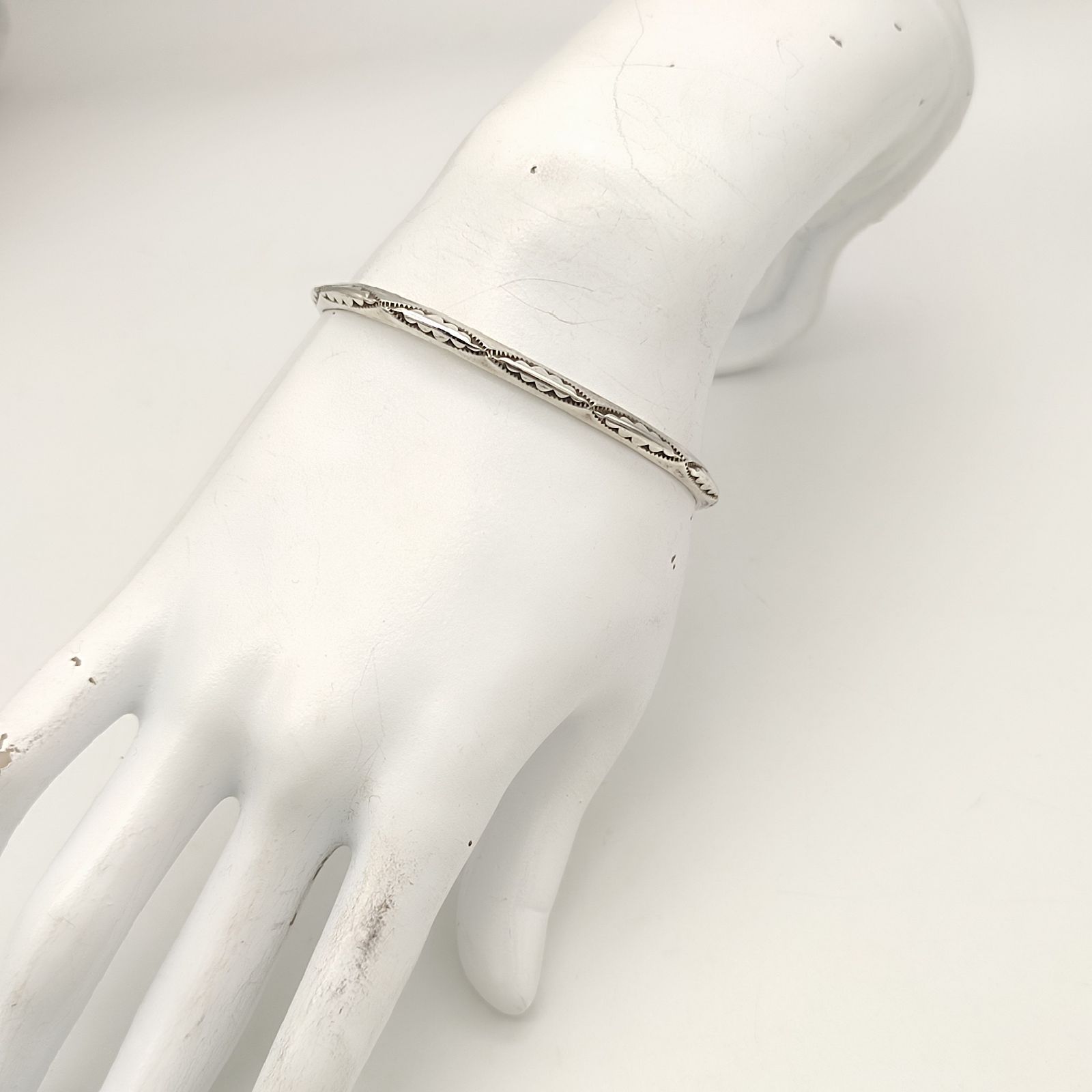 美品】インディアンジュエリー ナバホ バングル STERLINGSILVER 