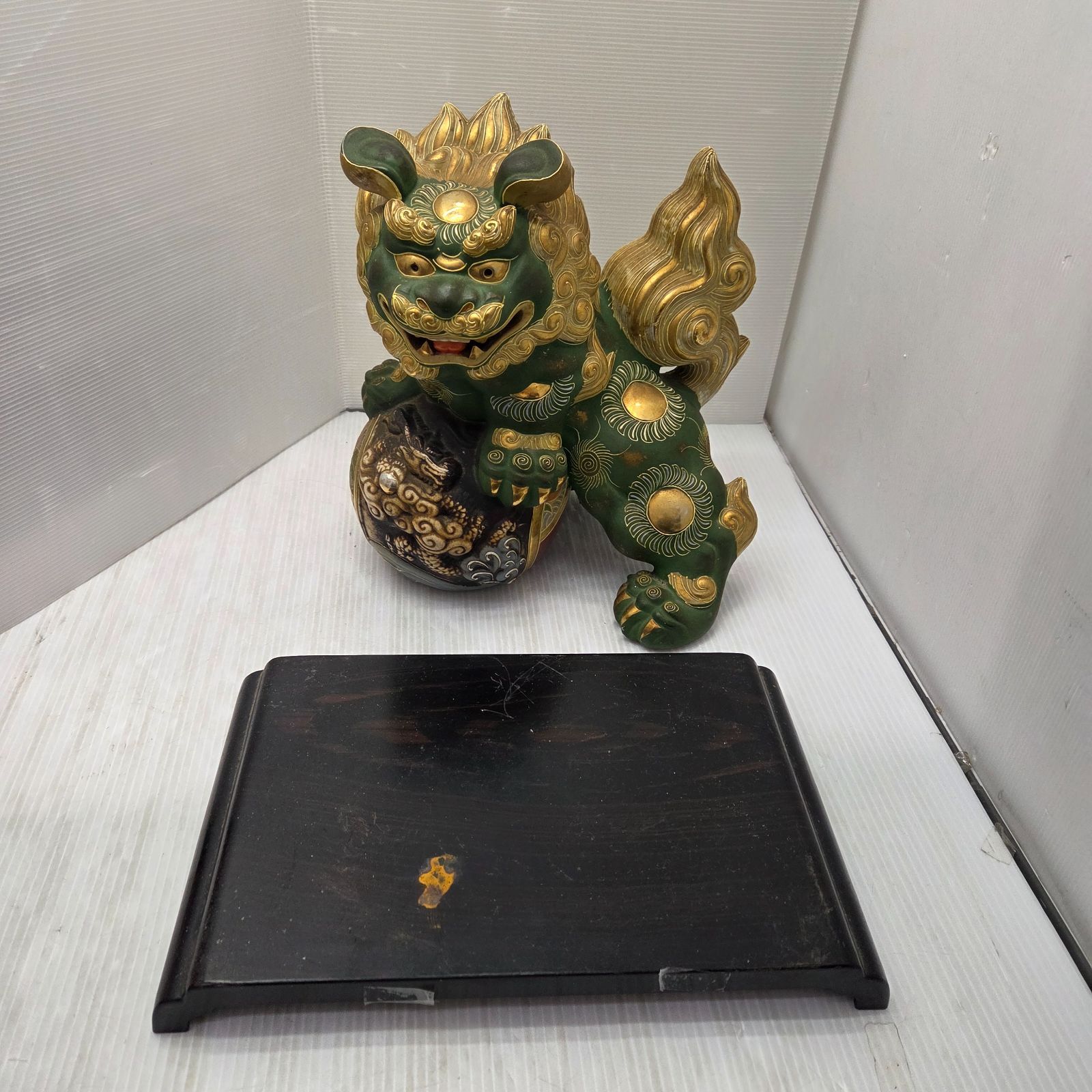 3 S02615 玉獅子 玉乗り 狛犬 縁起物 ビンテージ 陶器 置物 骨董