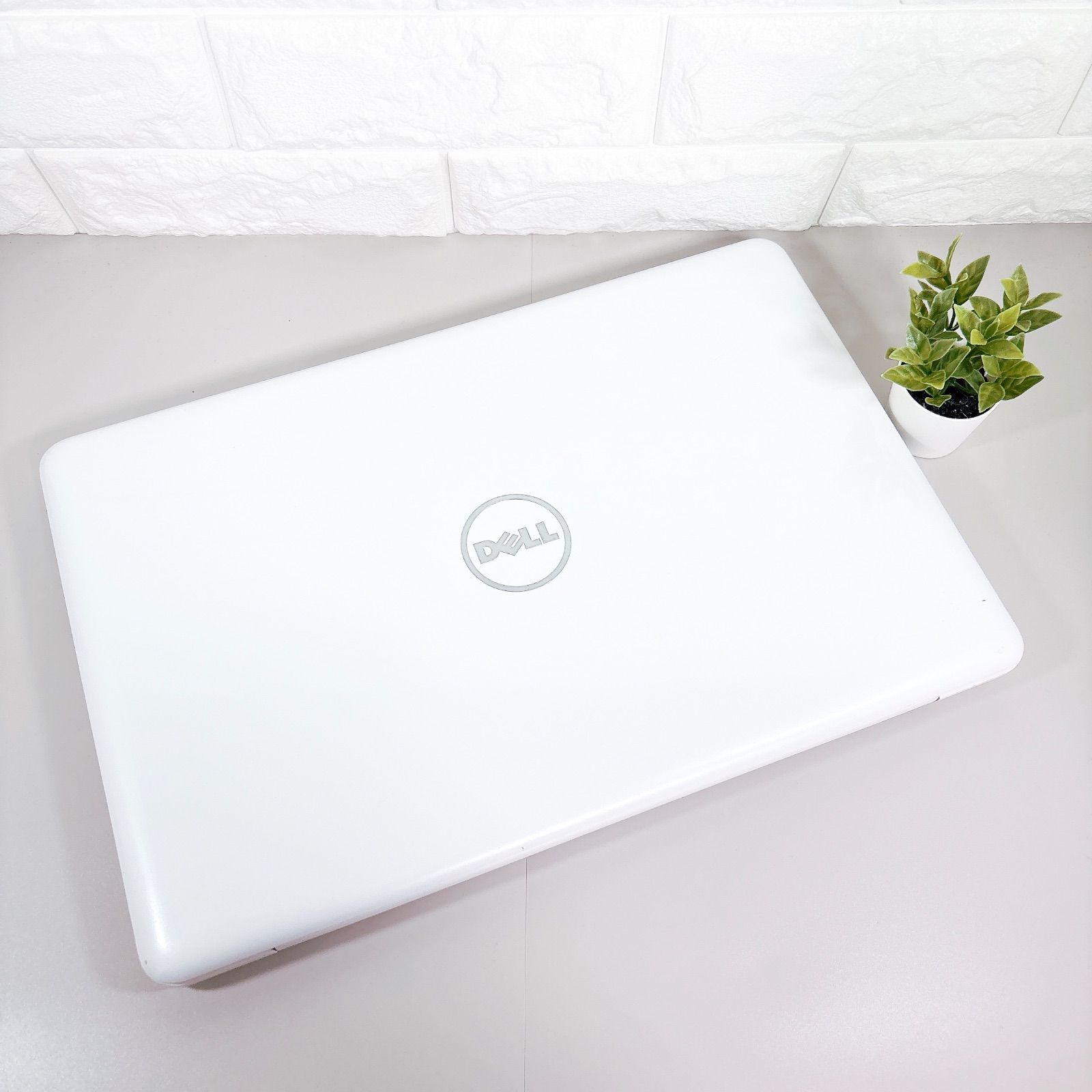 DELL inspiron 第7世代 SSD/8GB/カメラ付ノートPC - メルカリ