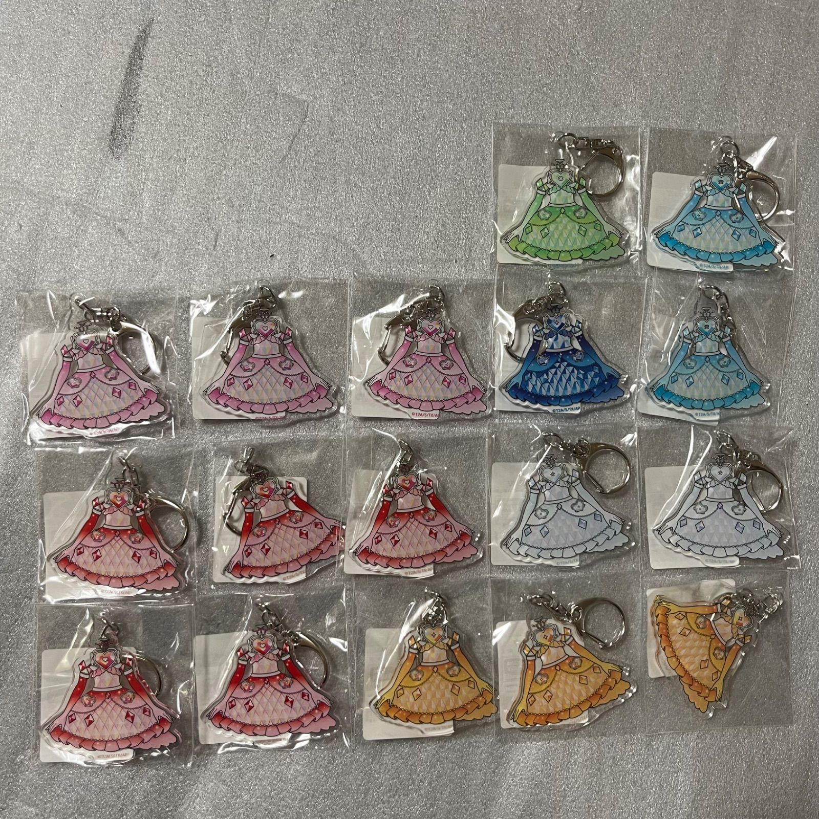 ひみつのアイプリ DMMスクラッチくじ コーデモチーフキーホルダー 135