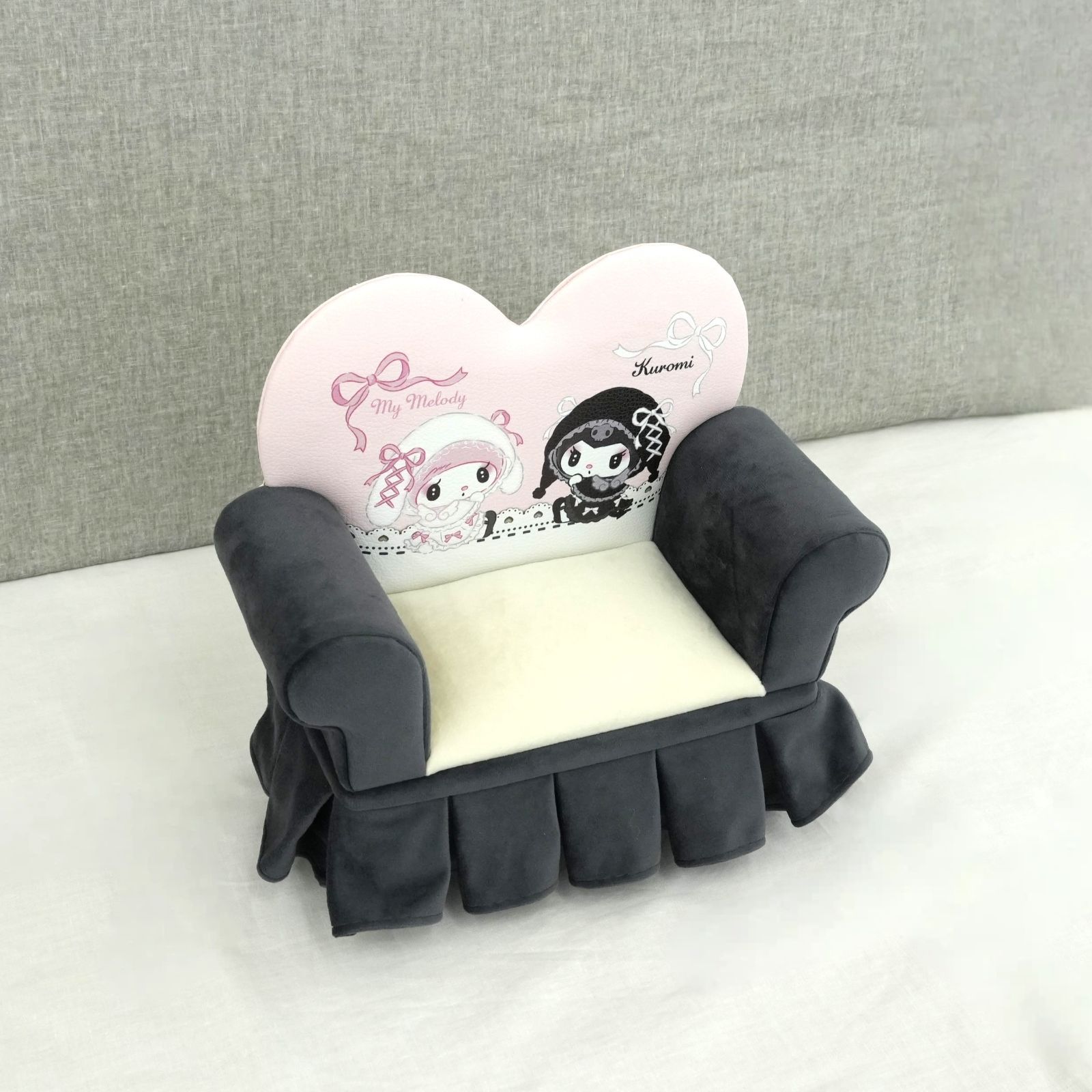 KO]非売品 サンリオ マイメロディ♡クロミ 月夜のメロクロソファー型