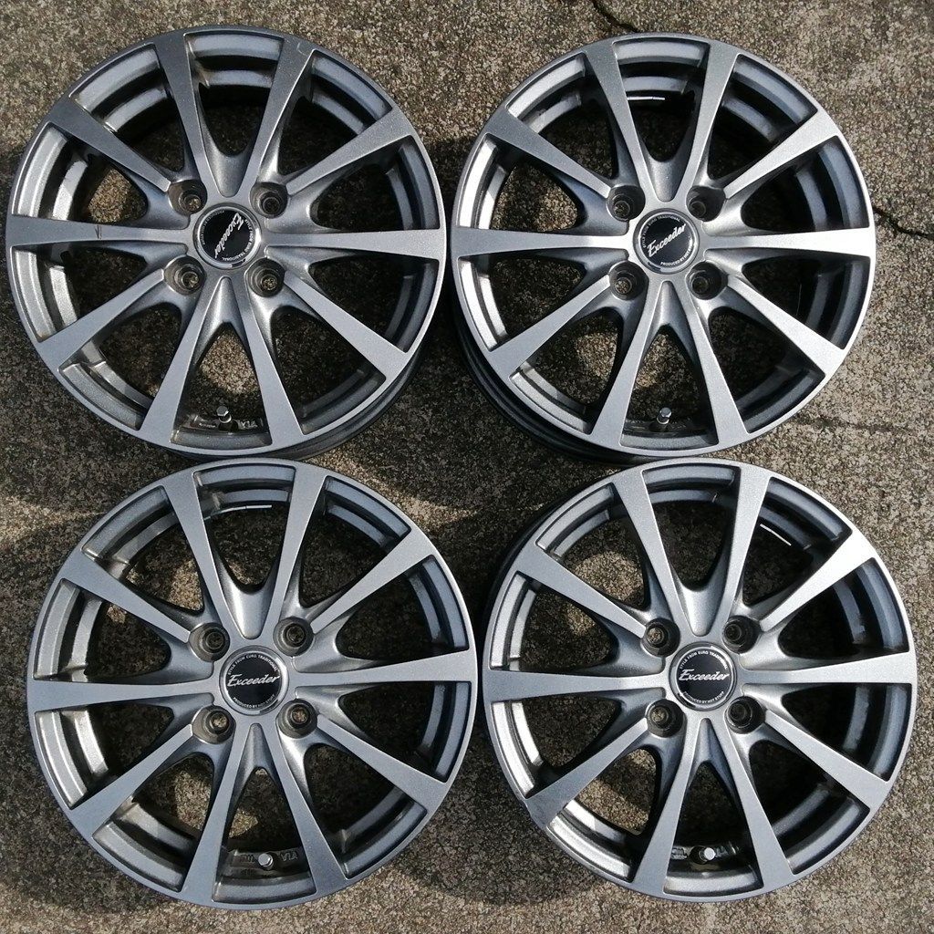 社外アルミ ホットスタッフ Exceeder 14インチ 14x4.5J+45 100-4H 