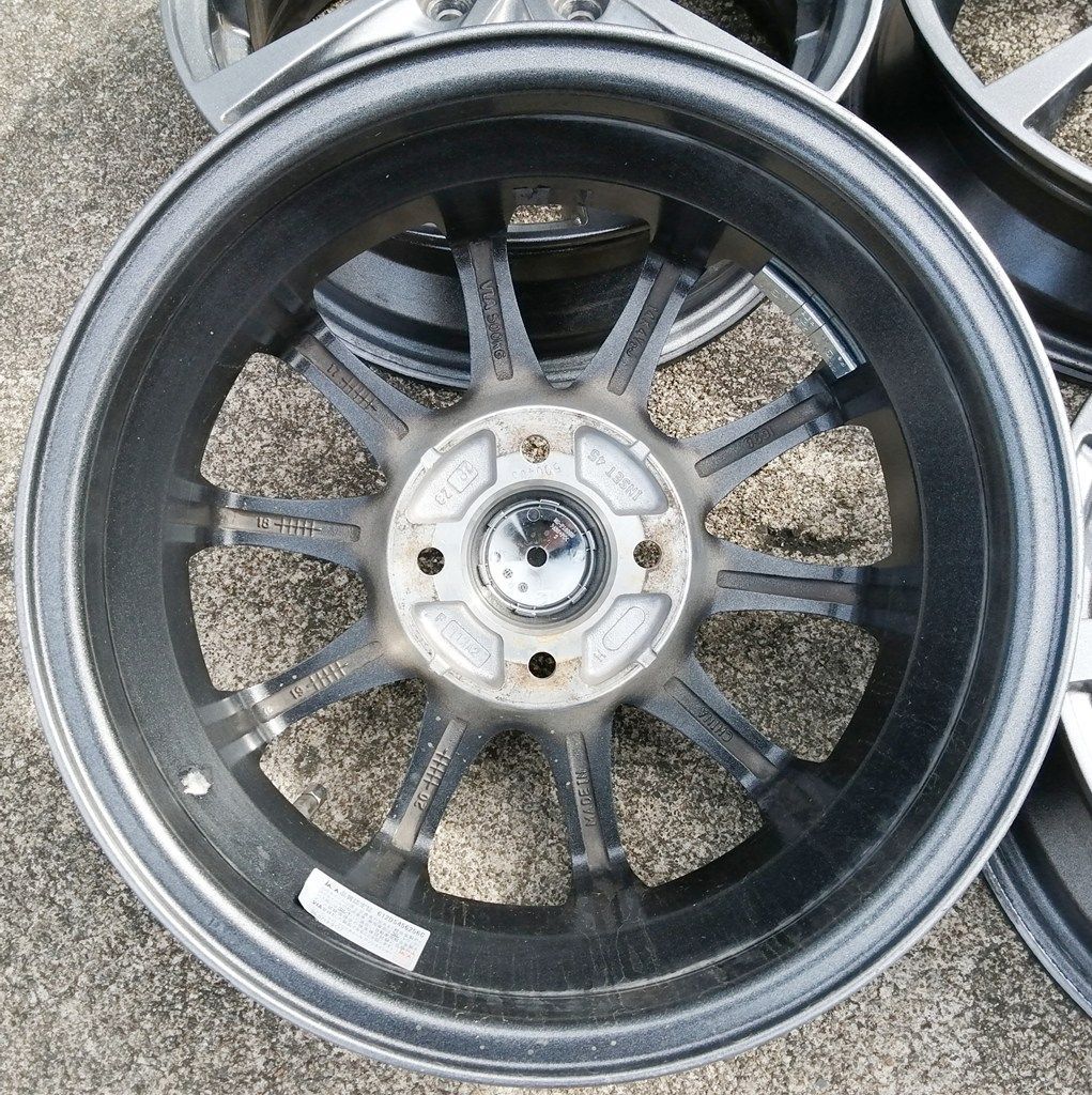 社外アルミ ホットスタッフ Exceeder 14インチ 14x4.5J+45 100-4H 