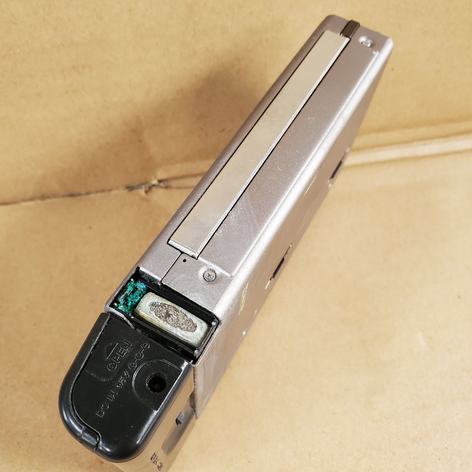 ジャンク】SONY WALKMAN ウォークマン WM-F404 ソニー - メルカリ