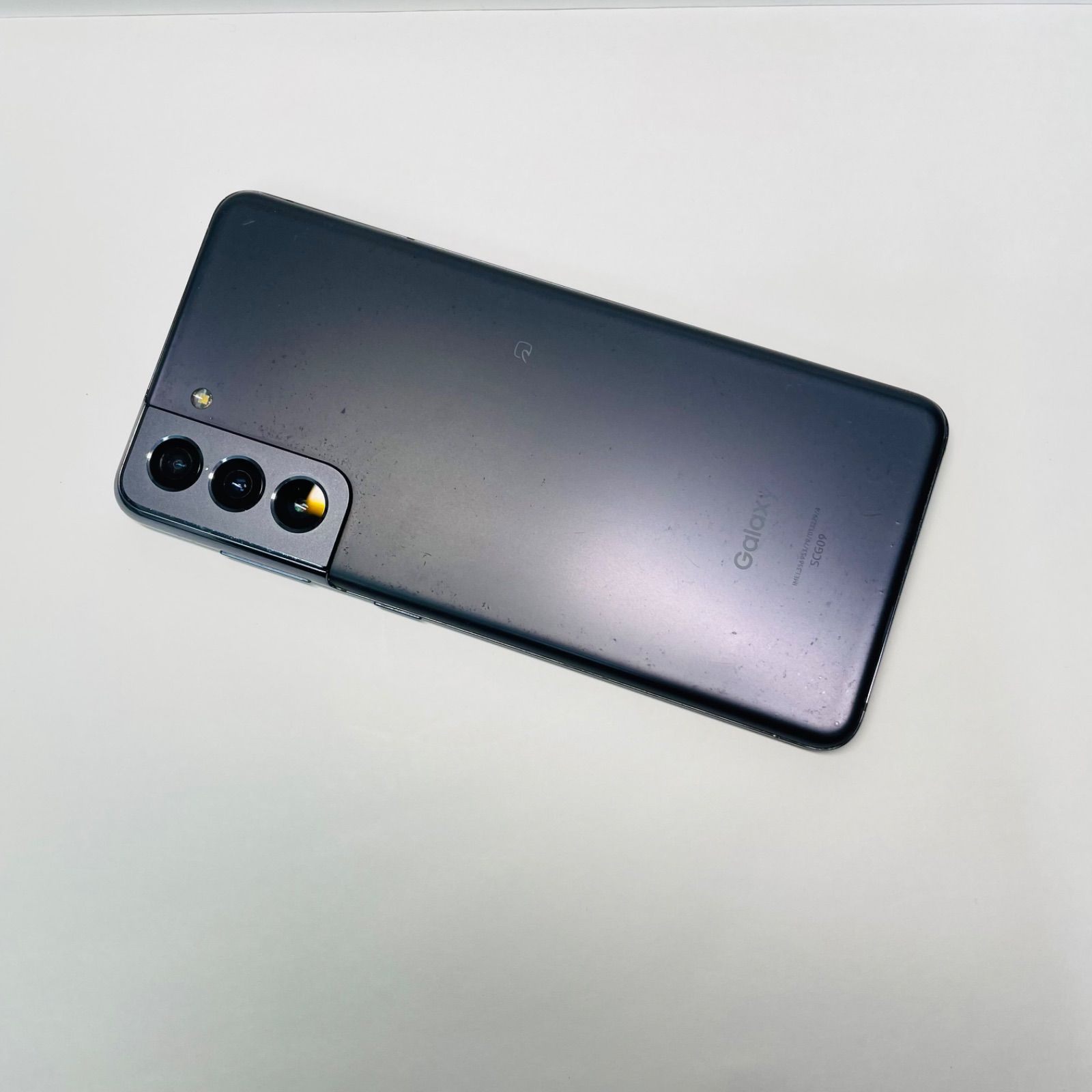 L42 au SIMフリー Galaxy S21 5G SCG09 ムスビー｜【SIMフリー】Galaxy S21 5G SCG09 ファントムホワイト 利用