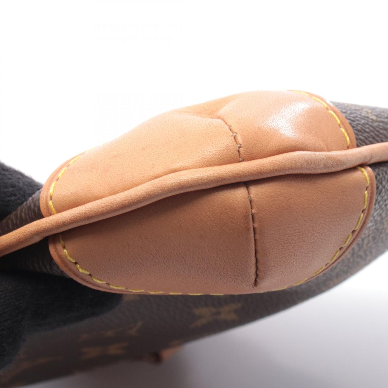 ルイ・ヴィトン LOUIS VUITTON ショルダーバッグ クーサンGM M51141