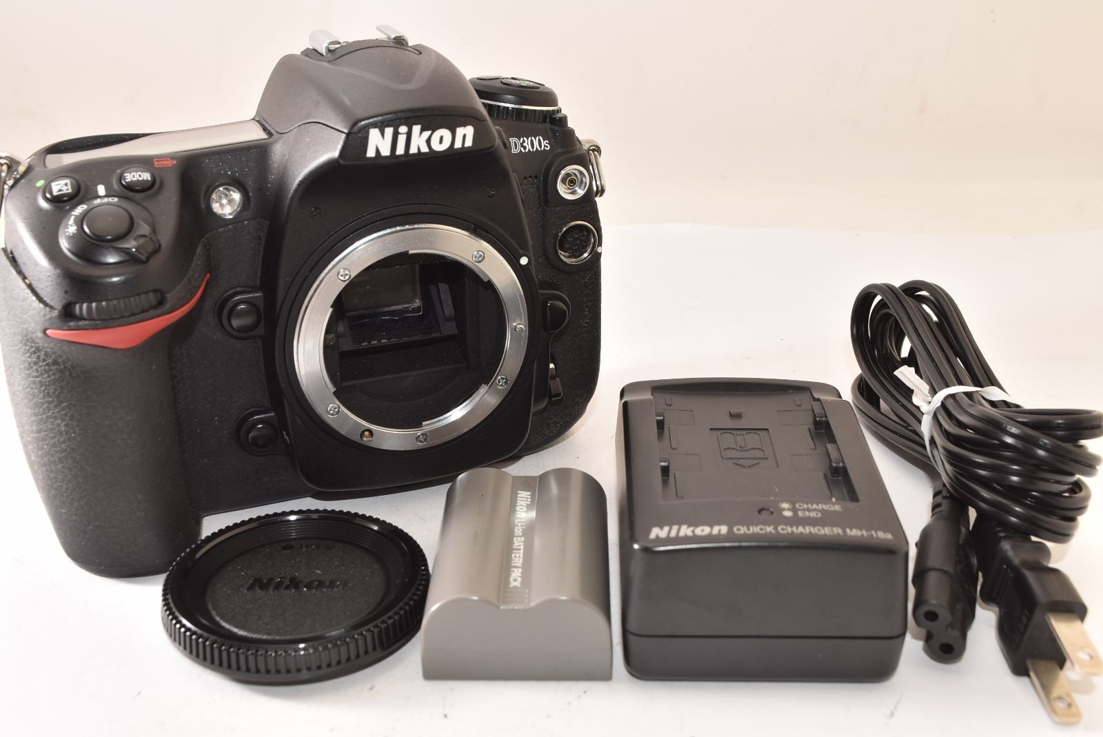 ☆美品☆ Nikon ニコン D300s ボディ デジタル一眼レフカメラ 2603033