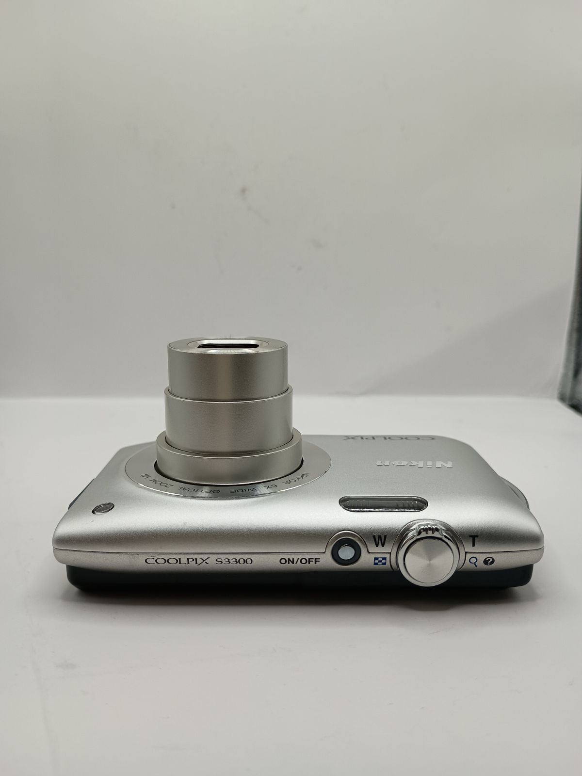 4076 【動作確認済】Nikon COOLPIX S3300 シルバー コンパクトデジタル