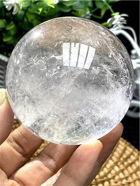 AAA級天然レインボー水晶丸玉B90B1/160B02C - メルカリ