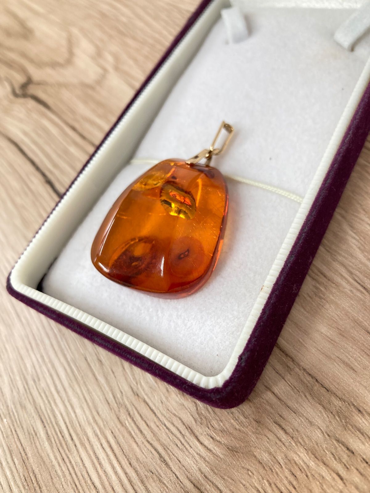 K10相当 583刻印 旧ソ連刻印 琥珀 コハク ペンダントトップ