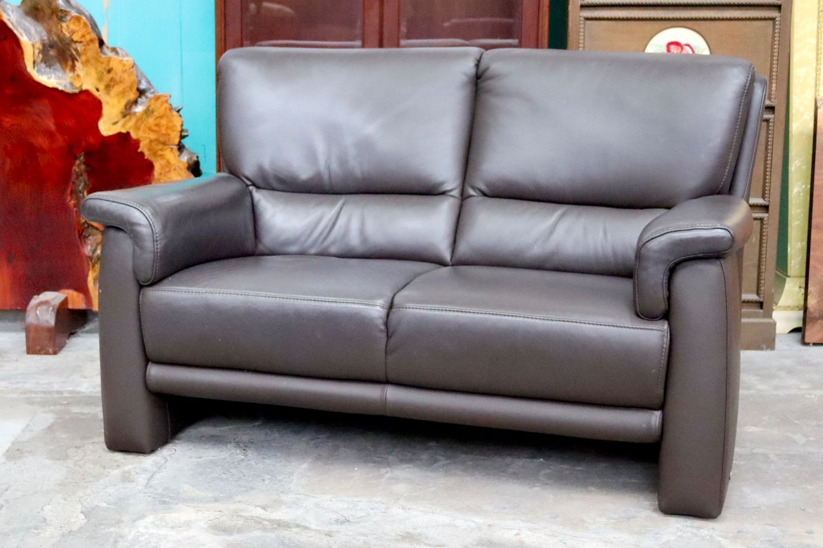 GMIK901○himolla / ヒモラ ベルク 2人掛けソファ ラブソファ 長椅子