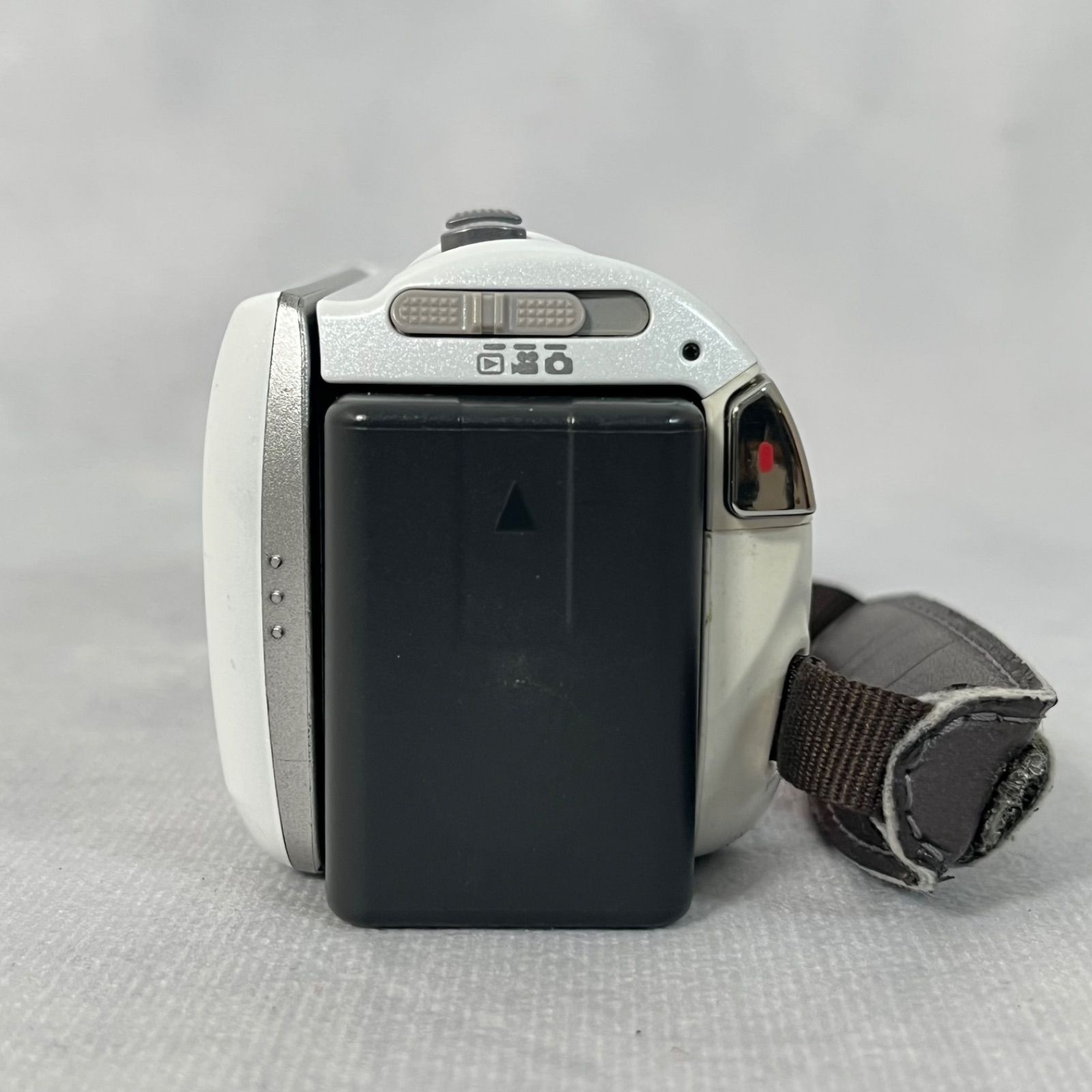 管T77】Panasonic パナソニック HC-V520M Handycam フルHD Wi-Fi対応