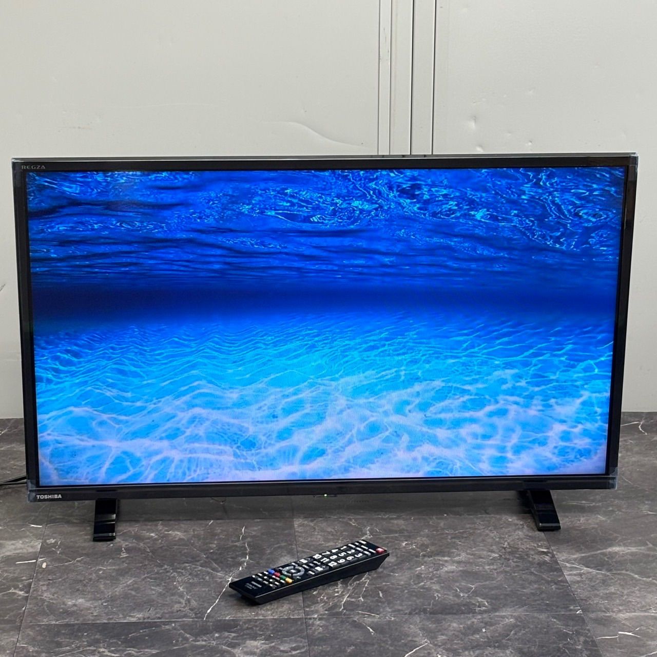 TOSHIBA 東芝 REGZA レグザ 液晶テレビ 32ZS1　　2CH同時録画　