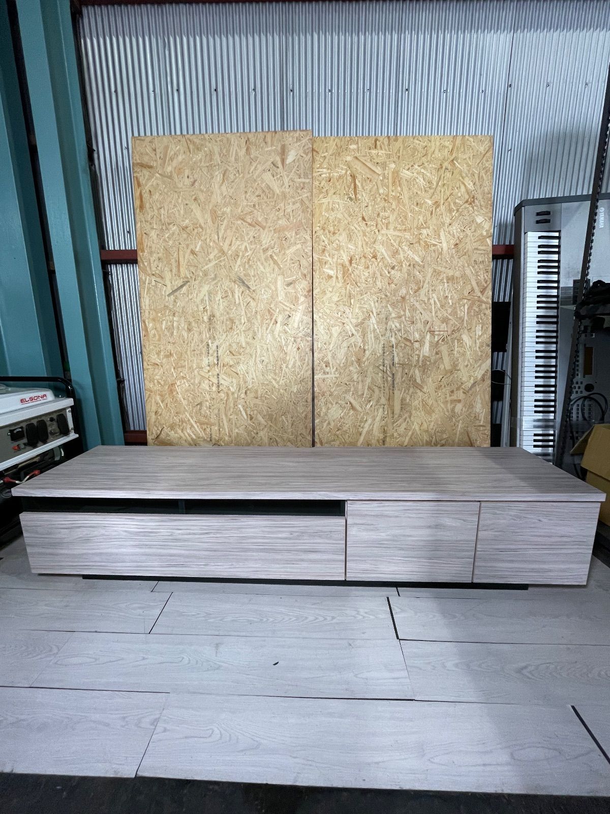 LAWYA ロウヤ テレビ台 180㎝ シャビーナチュラル - メルカリ