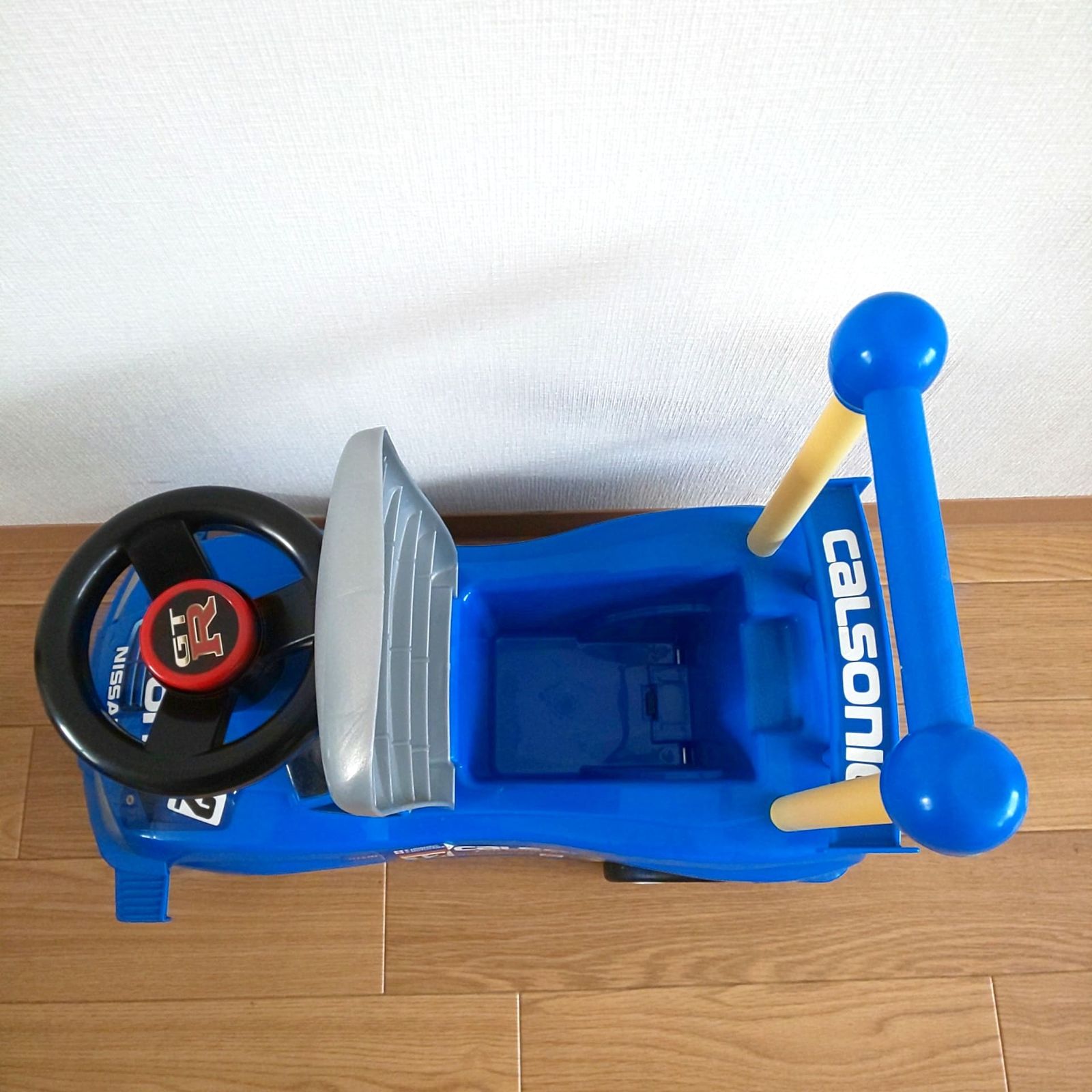 1469 CCP カルソニック スカイライン 子供用 足蹴り 乗用車 CALSONIC