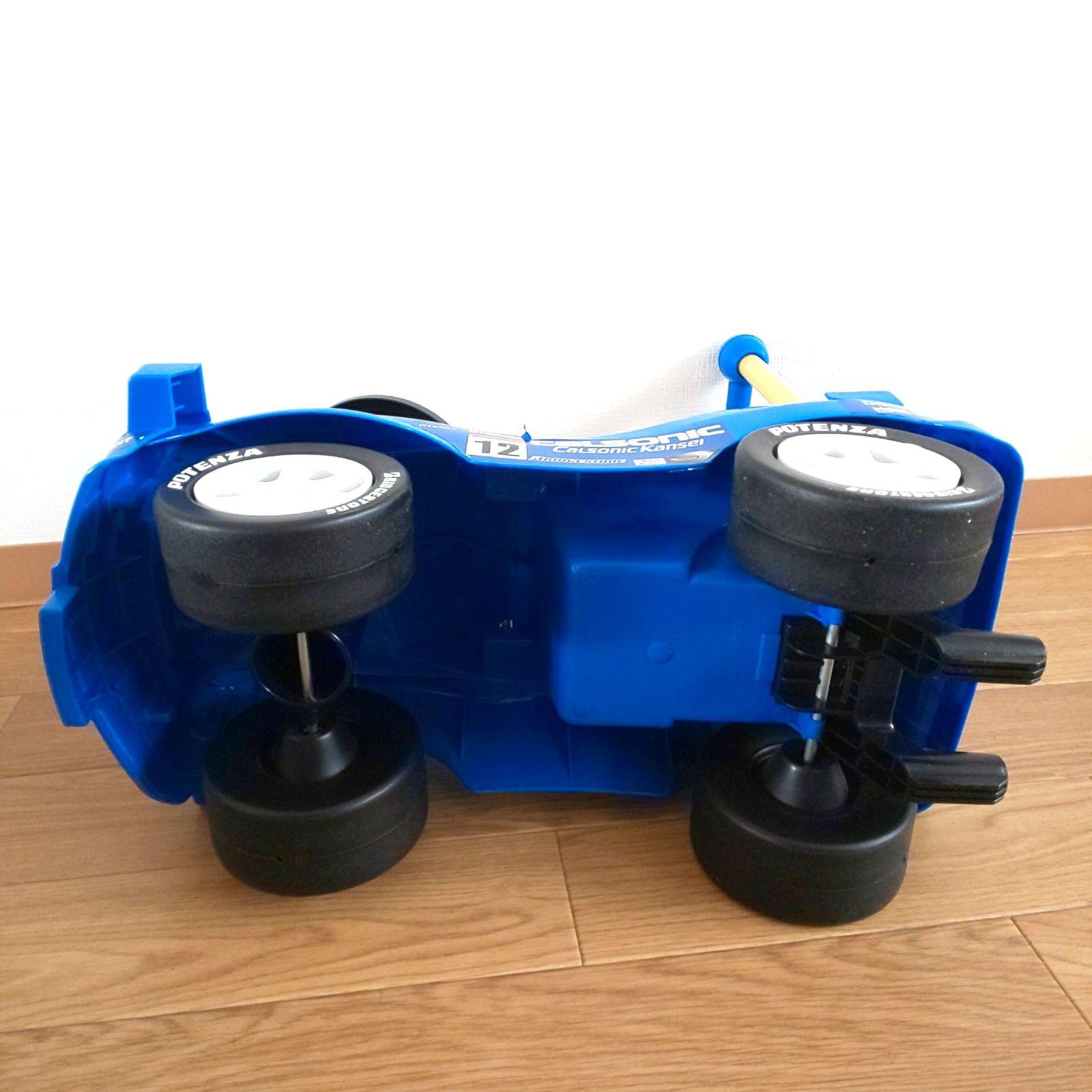1469 CCP カルソニック スカイライン 子供用 足蹴り 乗用車 CALSONIC